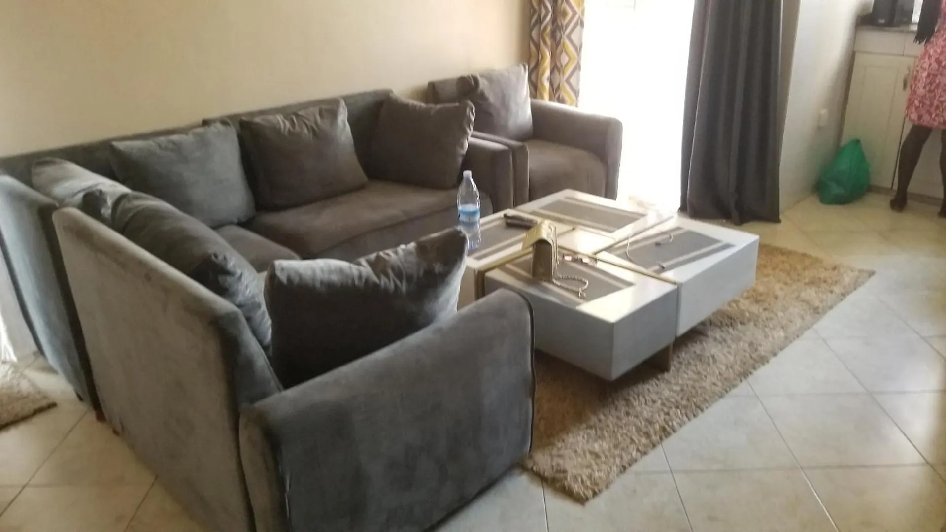 Sedrick'S Apartment 캄팔라